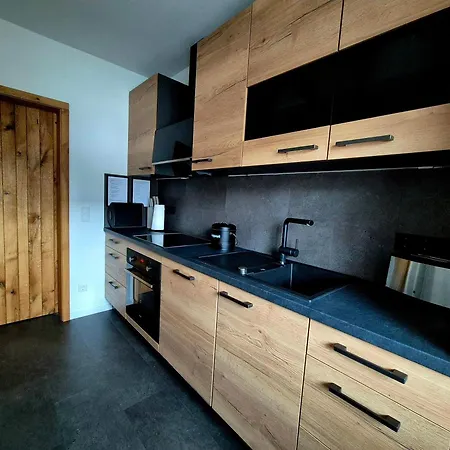 Dornroeschen Olpe bei Meschede