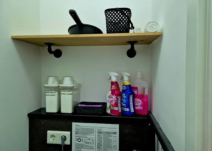 Dornroeschen * Olpe bei Meschede