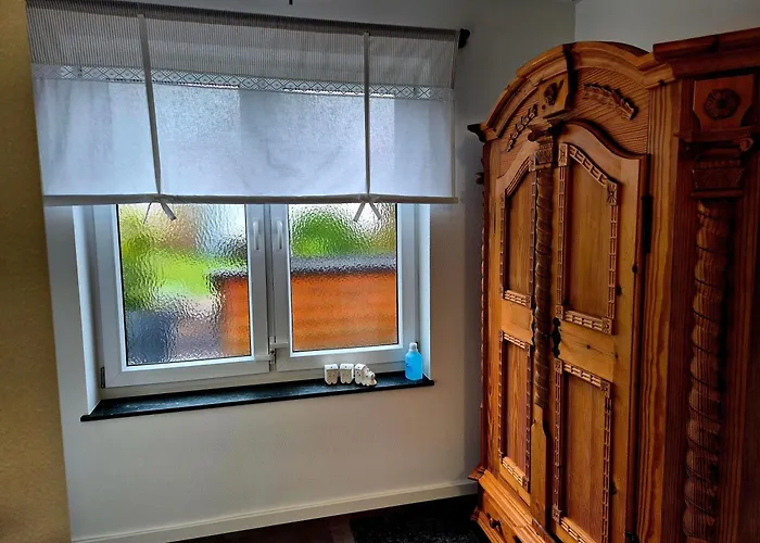 Dornroeschen * Olpe bei Meschede